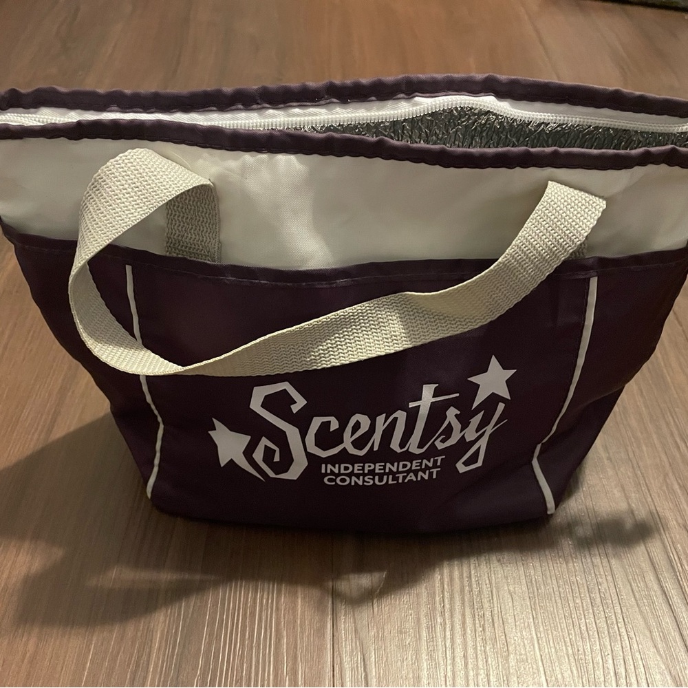 Scentsy Thermal Tote